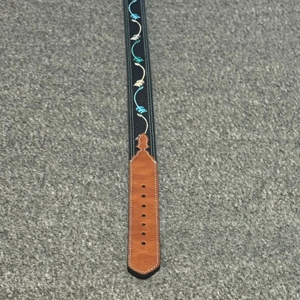 Girl’s XL Catchfly Belt with Teal Interior
